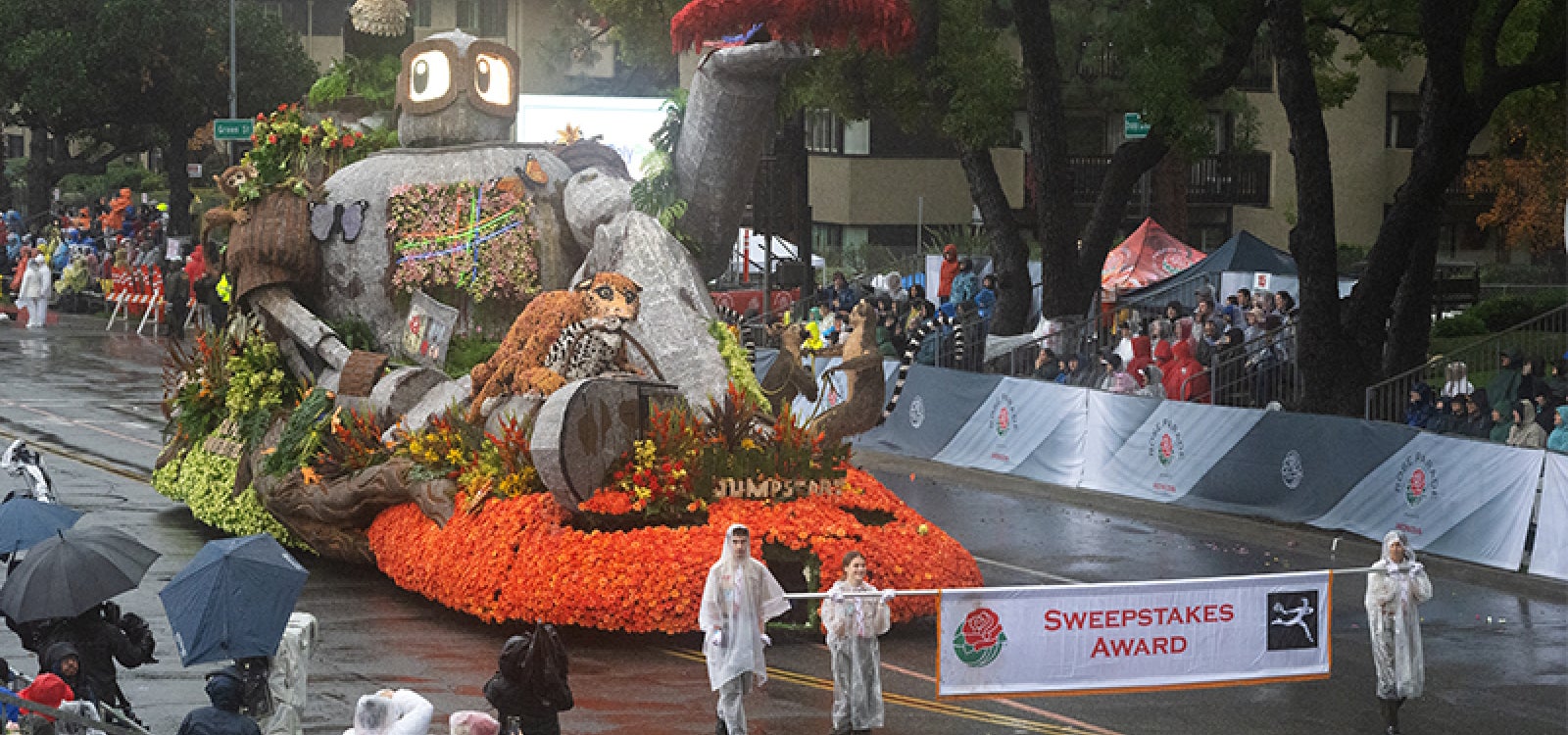 Cal Poly universities Jungle Jumpstarts on the route of the 2026 Rose Parade in Pasadena on New Year's Day