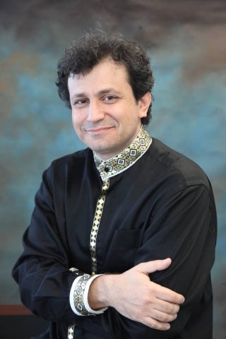 Guest vocalist Alireza Shahmohammadi