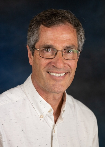 Portrait of professor Greg Steinberger