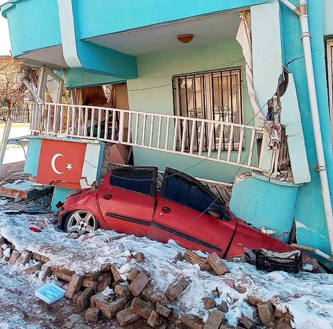Earthquake damage in Golbasi, Turkey