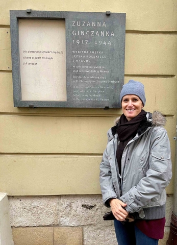 Mira Rosenthal at a memorial plaque for Polish poet Zuzanna Ginczanka.