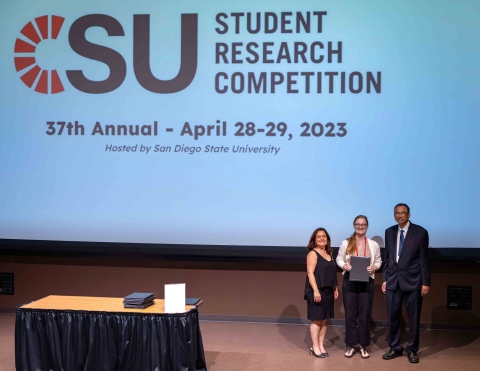 Madeleine Goertz at the CSU Student Research Competition with CSU and SDSU representatives