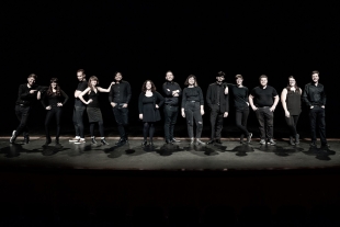 Cuesta College's vocal jazz group, Voce